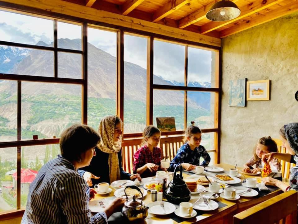 Backpackers Stories By Old Hunza Inn Karimabad  Exterior foto
