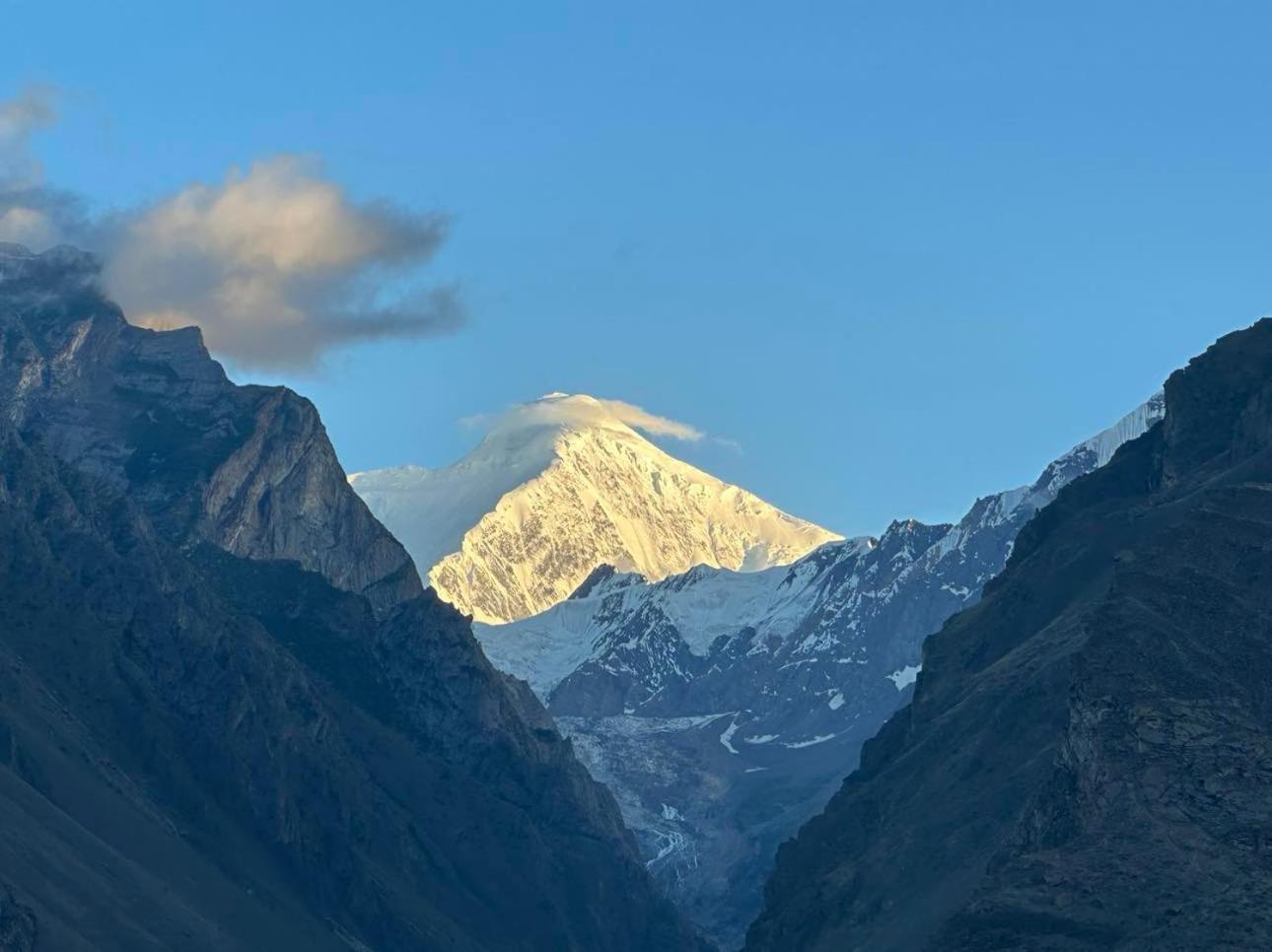Backpackers Stories By Old Hunza Inn Karimabad  Exterior foto